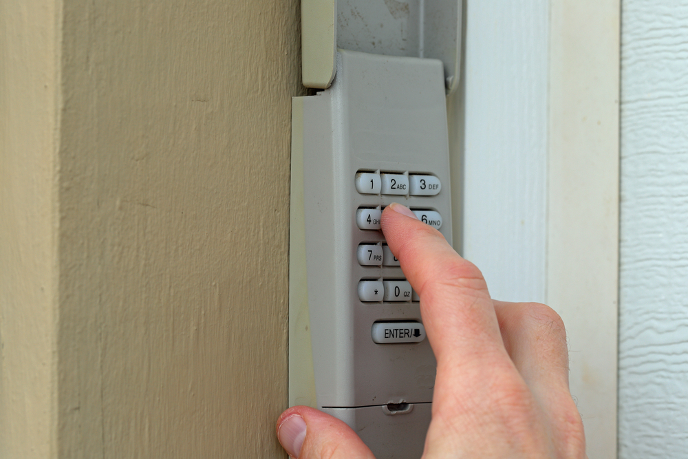cleaning garage door keypad properly Cleaning Garage Door Keypad Properly and Safely
