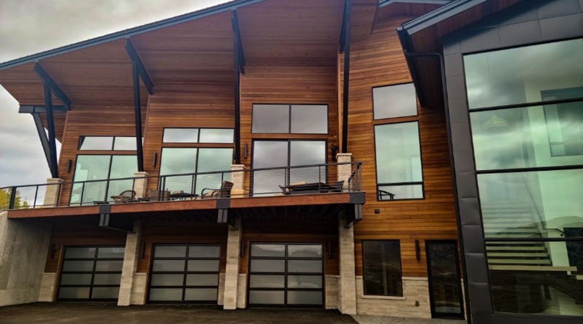 Garage Door in Dixon